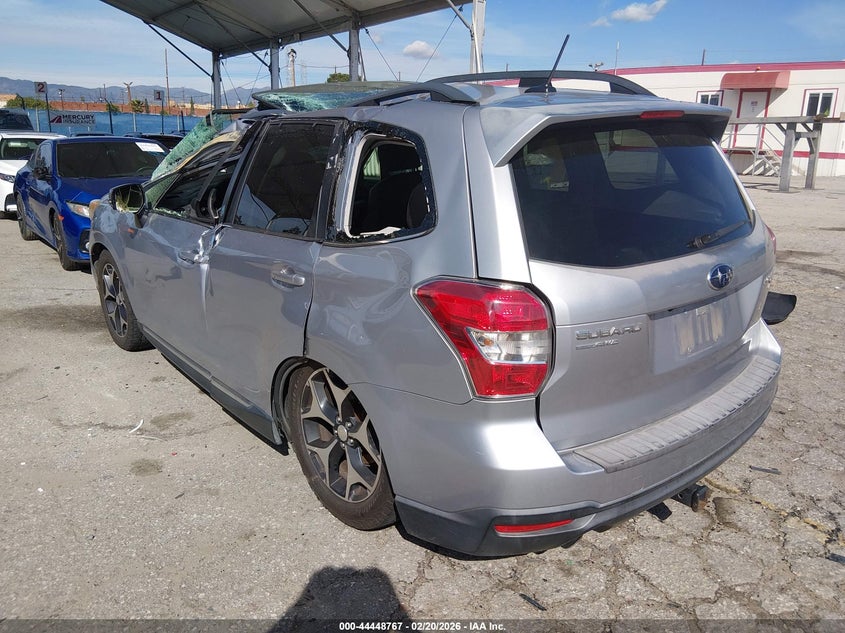 2015 Subaru Forester 2.0Xt Touring