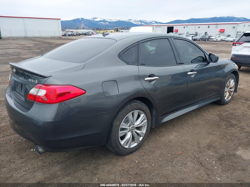 2011 Infiniti M56X