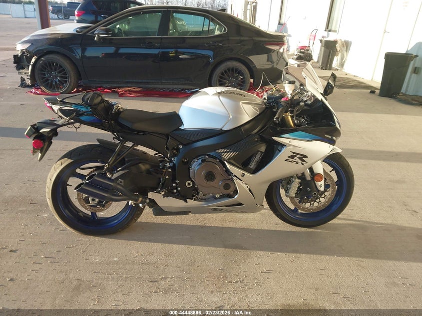2026 Suzuki Gsx-R750 VIN: JS1GR7MA3T7100244 Lot: 44448886