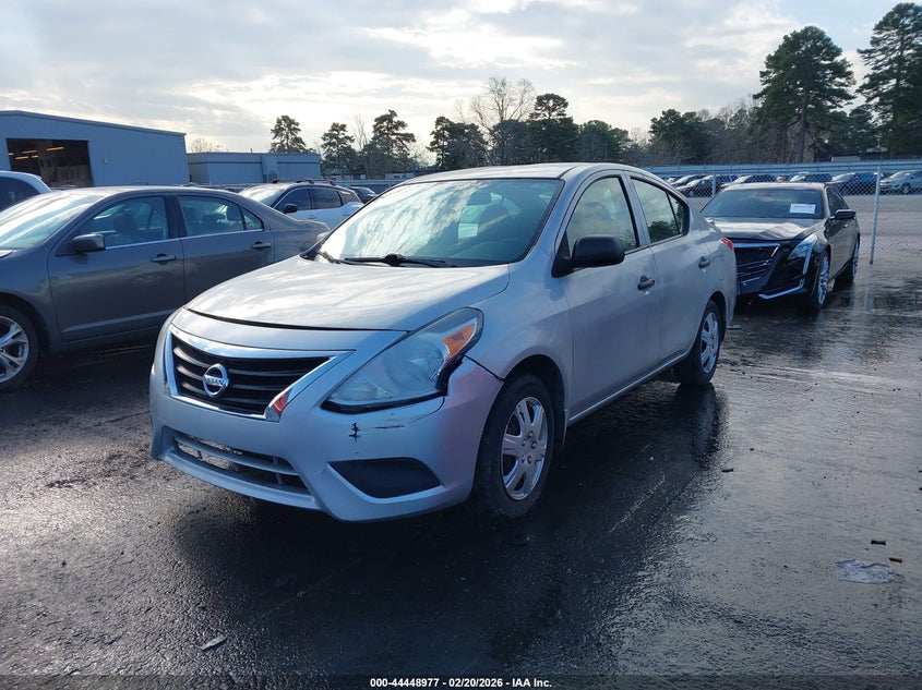 2015 Nissan Versa 1.6 S+