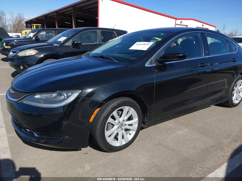 Vin: 1c3cccab4hn503040, lot: 44945685, chrysler 200 limited platinum 20172