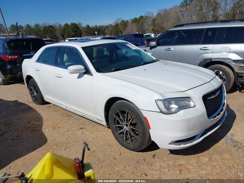 2017 Chrysler 300 Limited