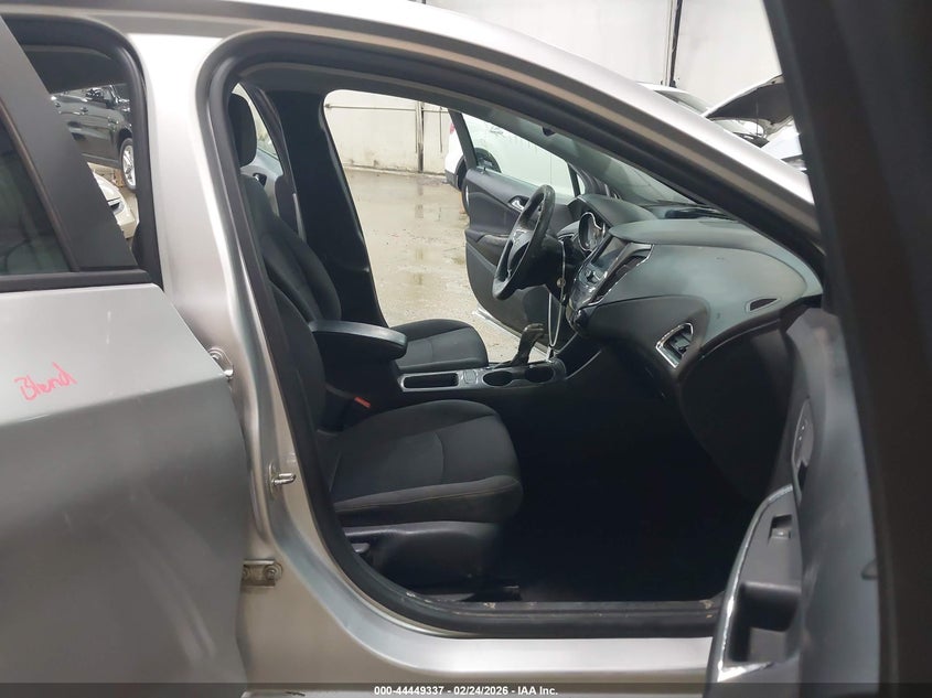 2019 Chevrolet Cruze Ls