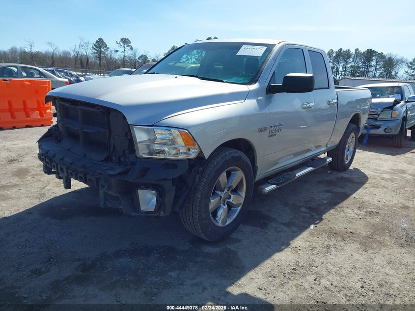 2019 Ram 1500 Classic Express 4X4 6'4 Box