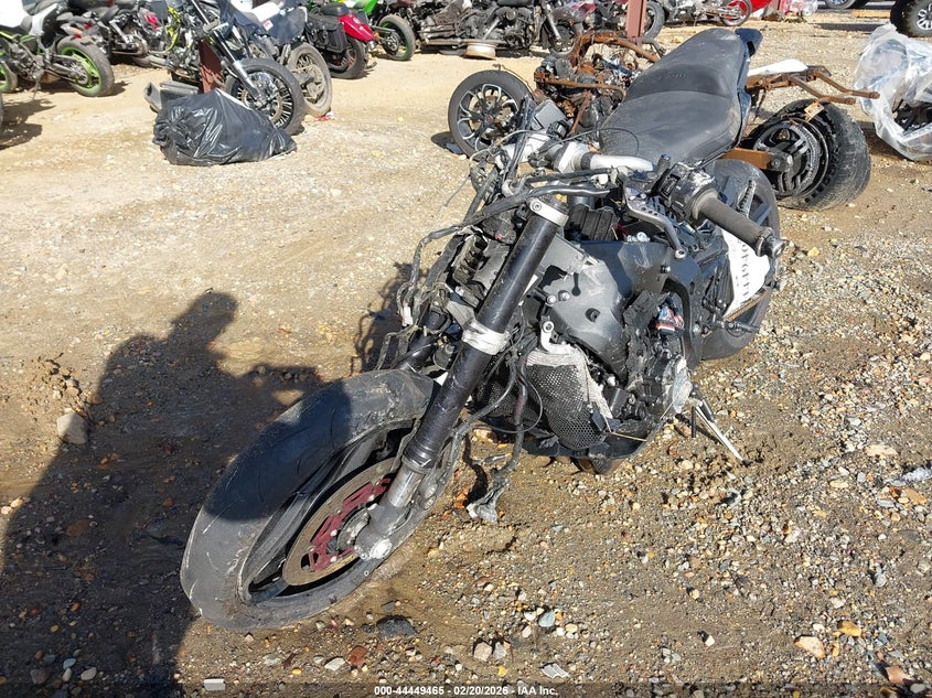 2017 Yamaha Fz10 C VIN: JYARN48Y1HA000097 Lot: 44449465