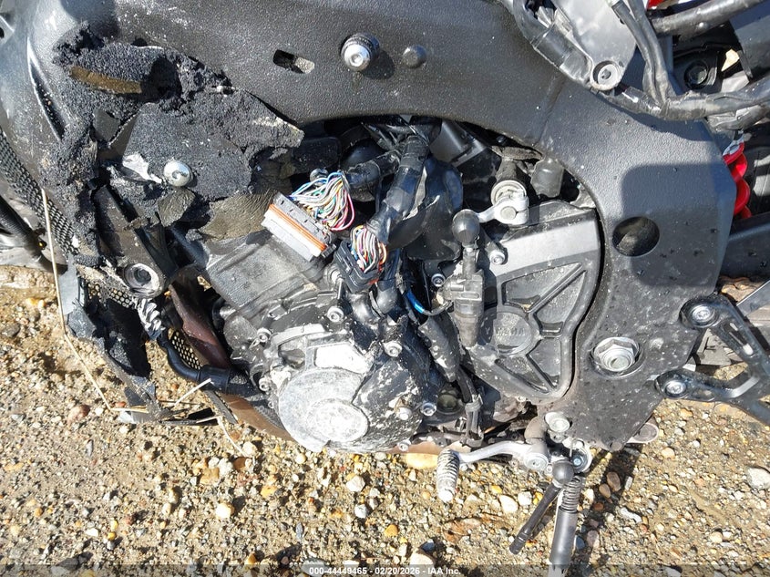 2017 Yamaha Fz10 C VIN: JYARN48Y1HA000097 Lot: 44449465