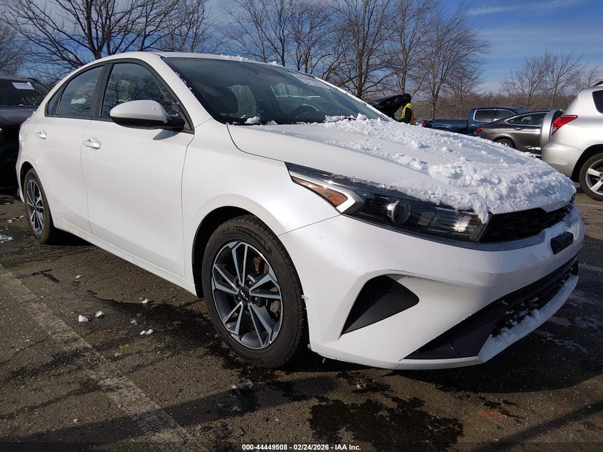 2022 Kia Forte Lxs