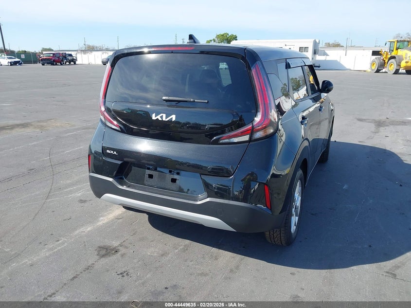 2023 Kia Soul Lx