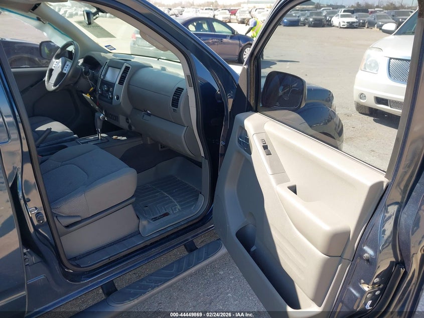 2019 Nissan Frontier Sv