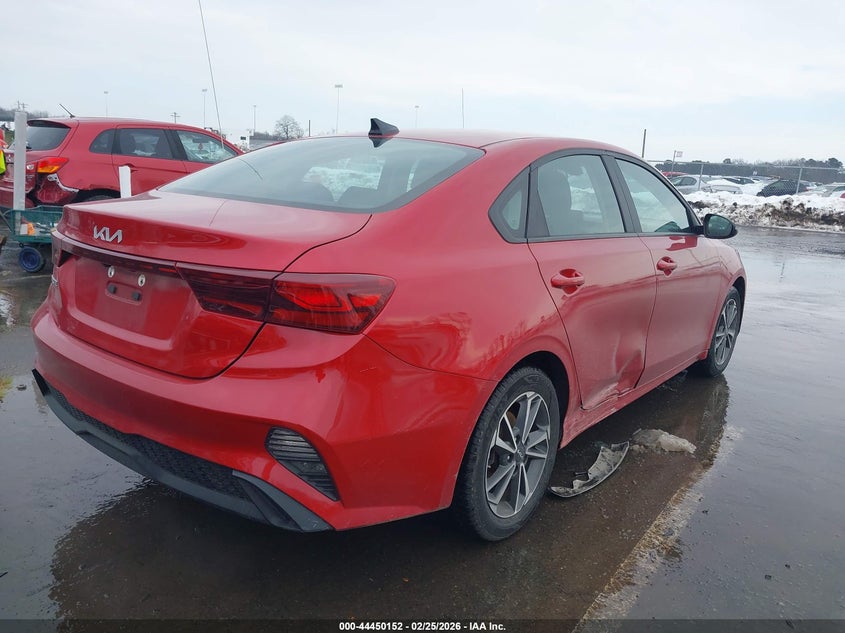 2023 Kia Forte Lxs