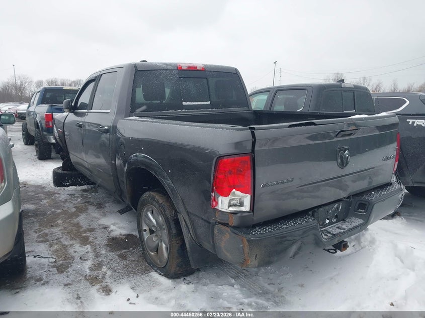 Vin: 1c6rr7lm1fs708900, lot: 44946922, ram 1500 slt 20153