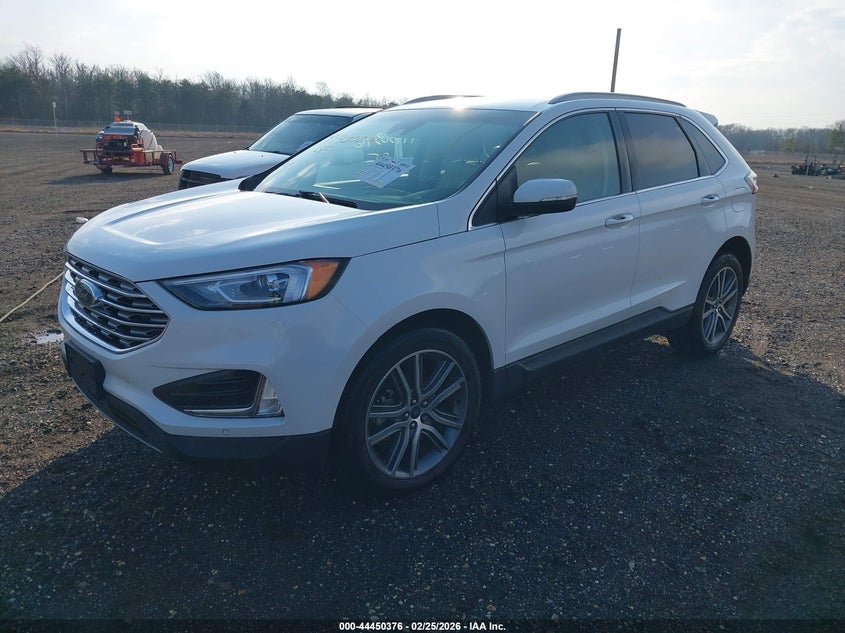 2020 Ford Edge Titanium