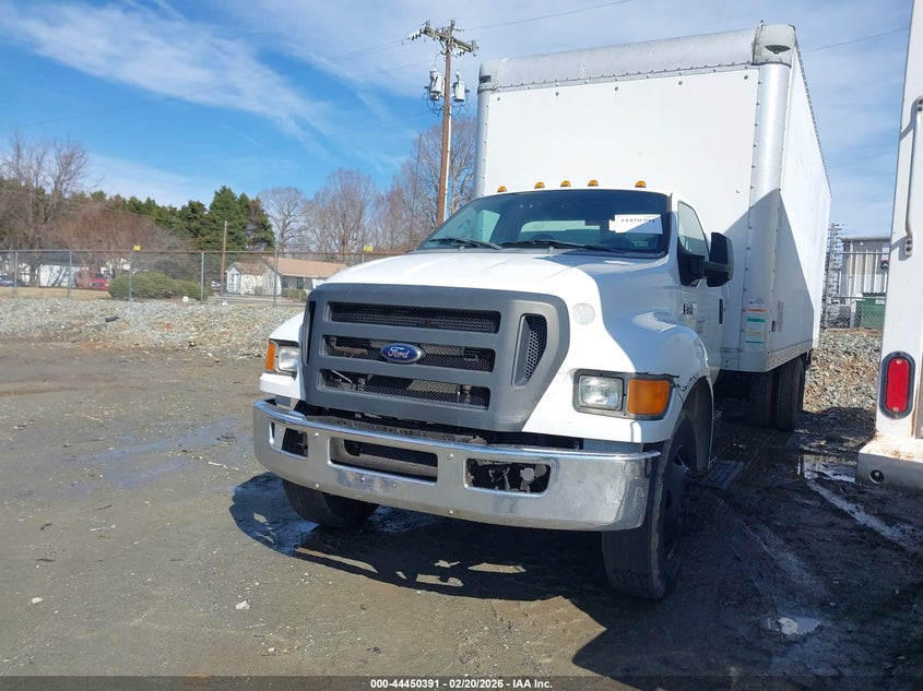 2012 Ford F-750 Xl/Xlt