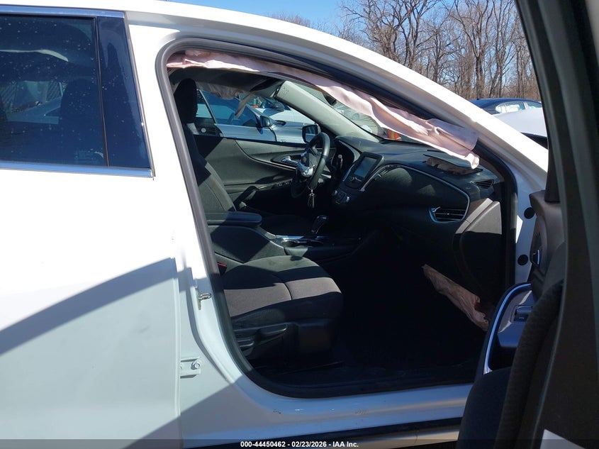 2017 Chevrolet Malibu 1Lt