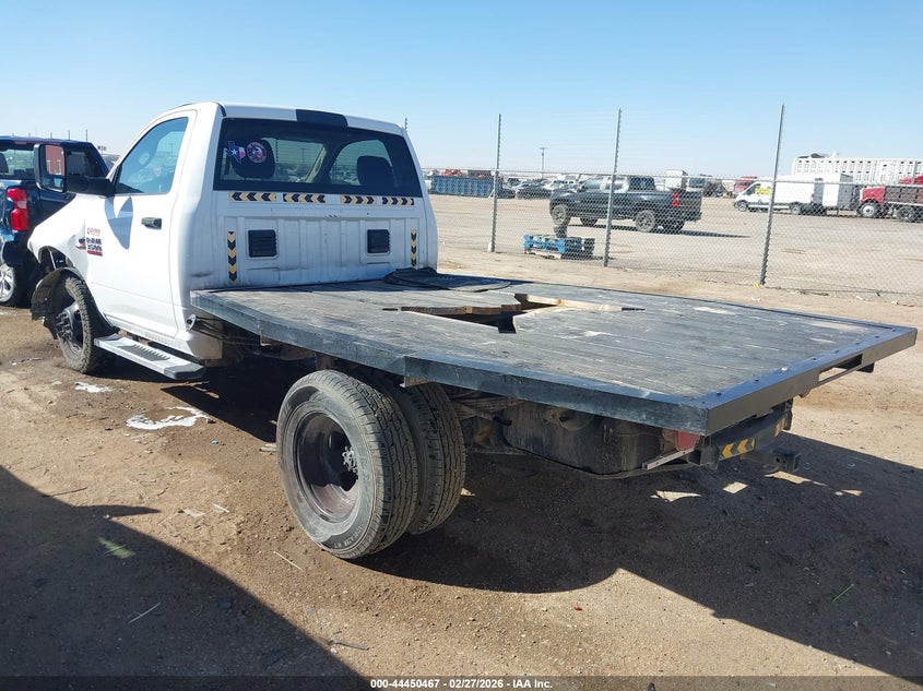 2015 Ram 3500 Ram 3500 Chassis Tradesman/Slt white Lot 111044450467 Vin 3C7WRTAL8FG575805