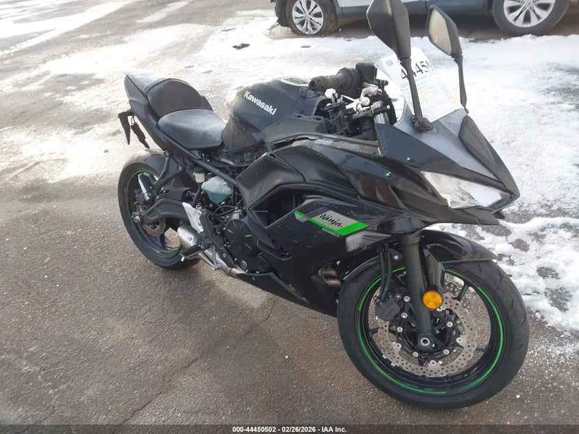 2025 Kawasaki Ex650 R