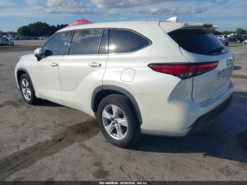 2020 Toyota Highlander Le