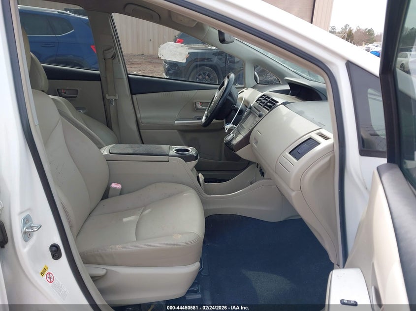 2013 Toyota Prius V Five