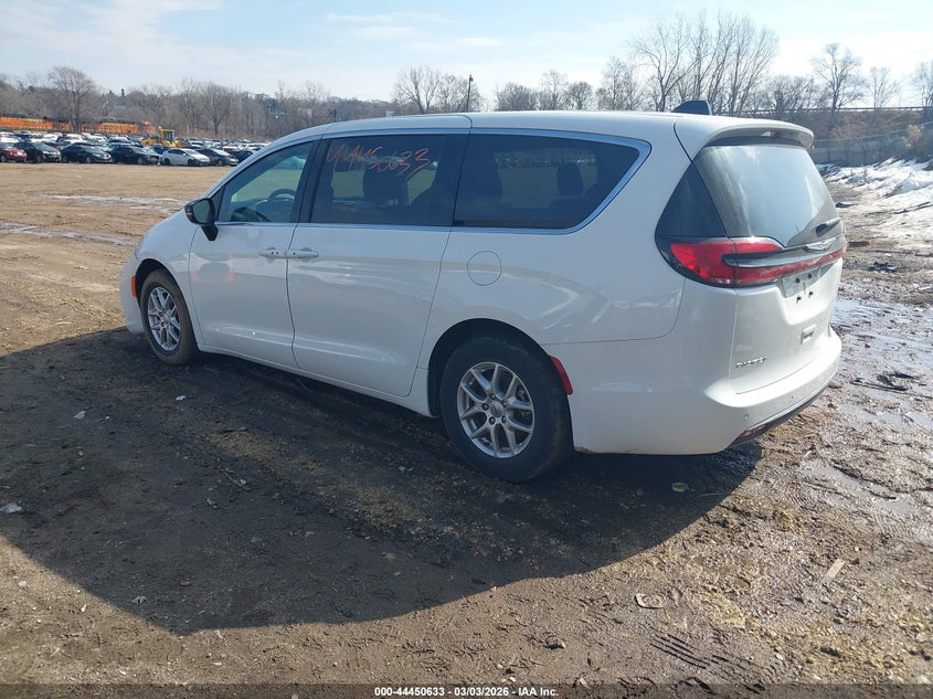 2024 Chrysler Pacifica Touring