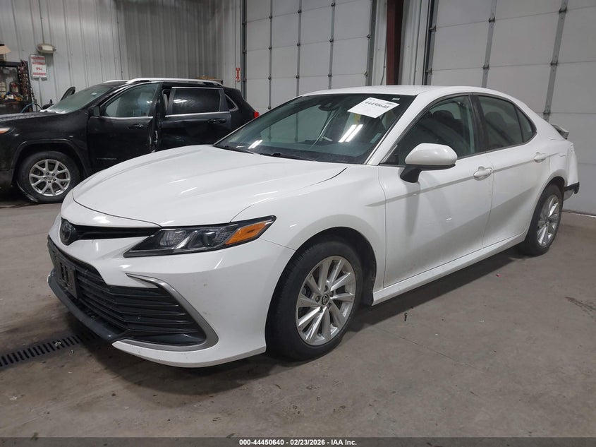 2023 Toyota Camry Le