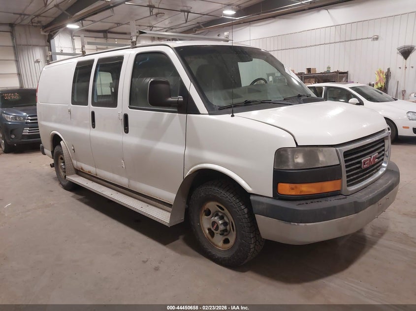 2013 GMC Savana 2500 Work Van
