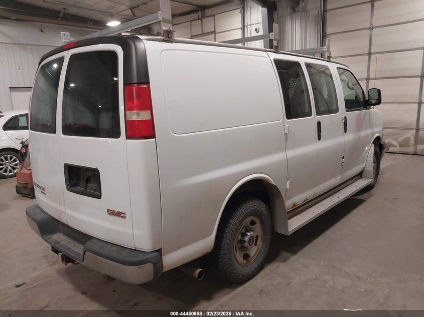 2013 GMC Savana 2500 Work Van