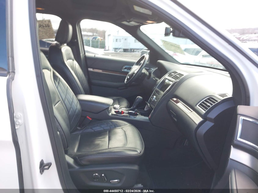 2018 Ford Explorer Platinum