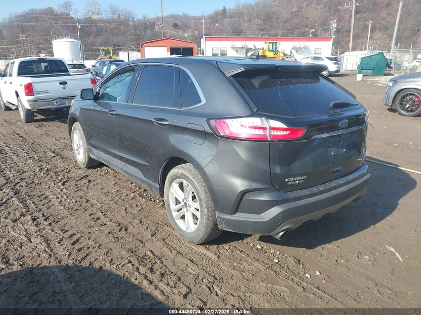 2019 Ford Edge Sel