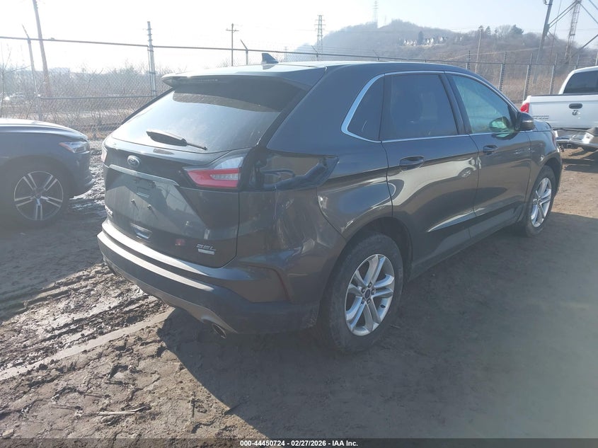 2019 Ford Edge Sel