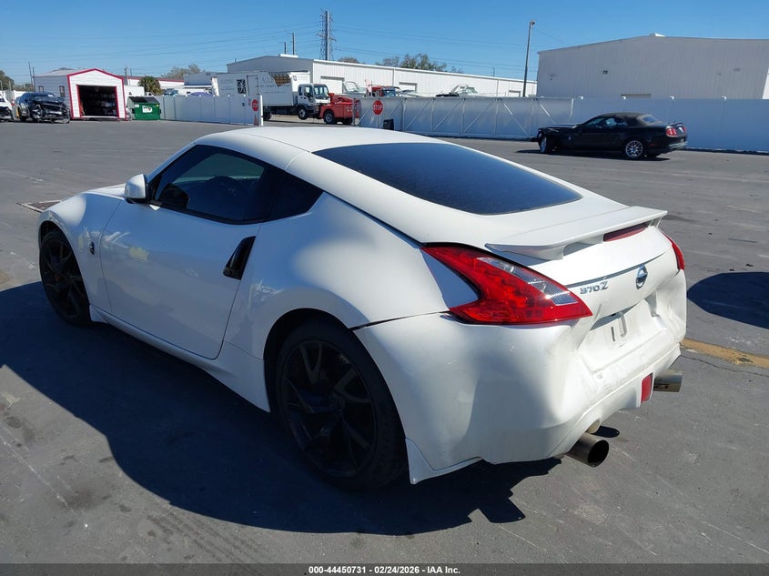2016 Nissan 370Z Sport