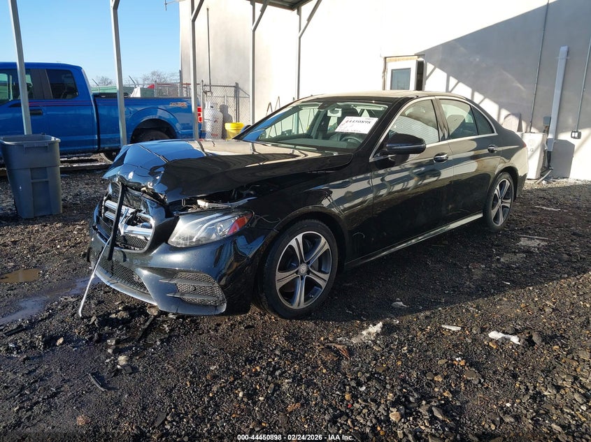 2017 Mercedes-Benz E 300 4Matic