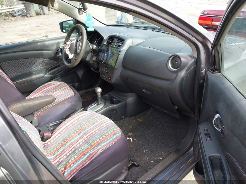 2016 Nissan Versa 1.6 Sv