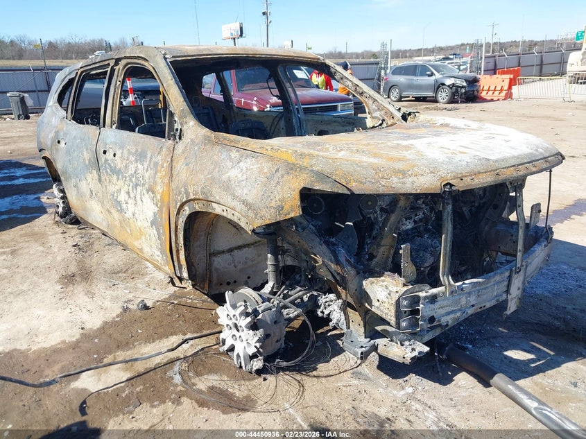 2025 GMC Acadia Fwd Elevation