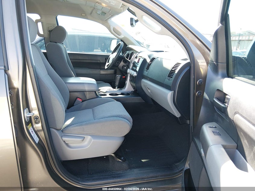 2013 Toyota Tundra Grade 4.6L V8