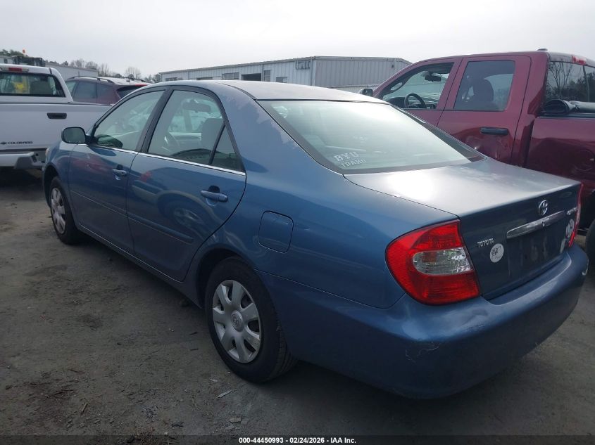 2004 Toyota Camry Le
