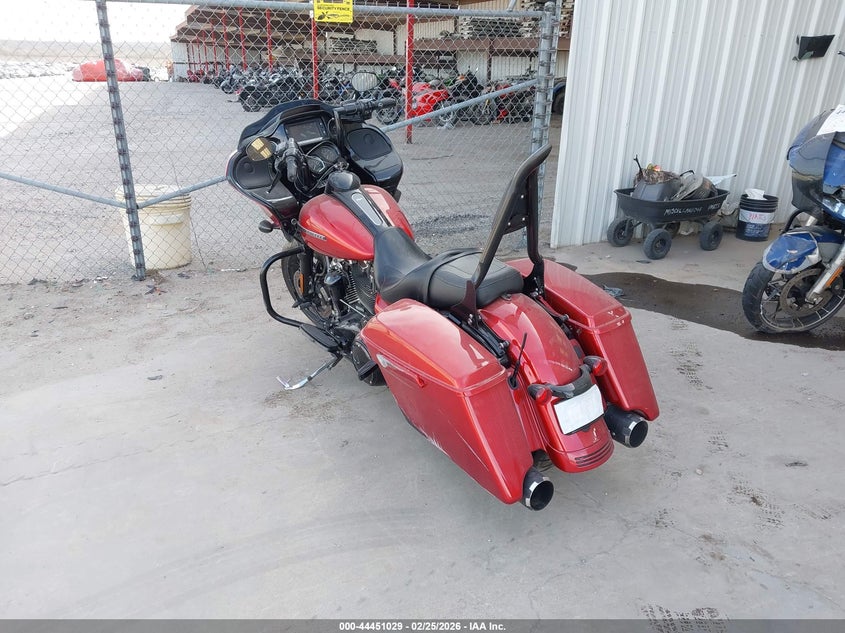 2018 Harley-Davidson Fltrxs Road Glide Special