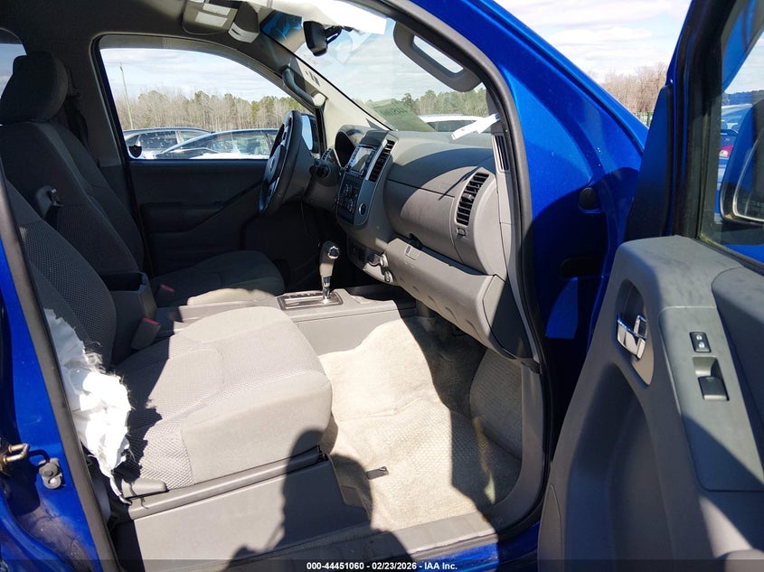 2015 Nissan Frontier Sv