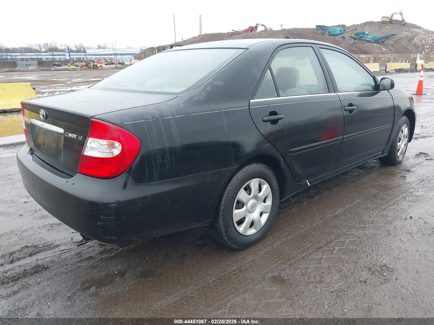 2004 Toyota Camry Le