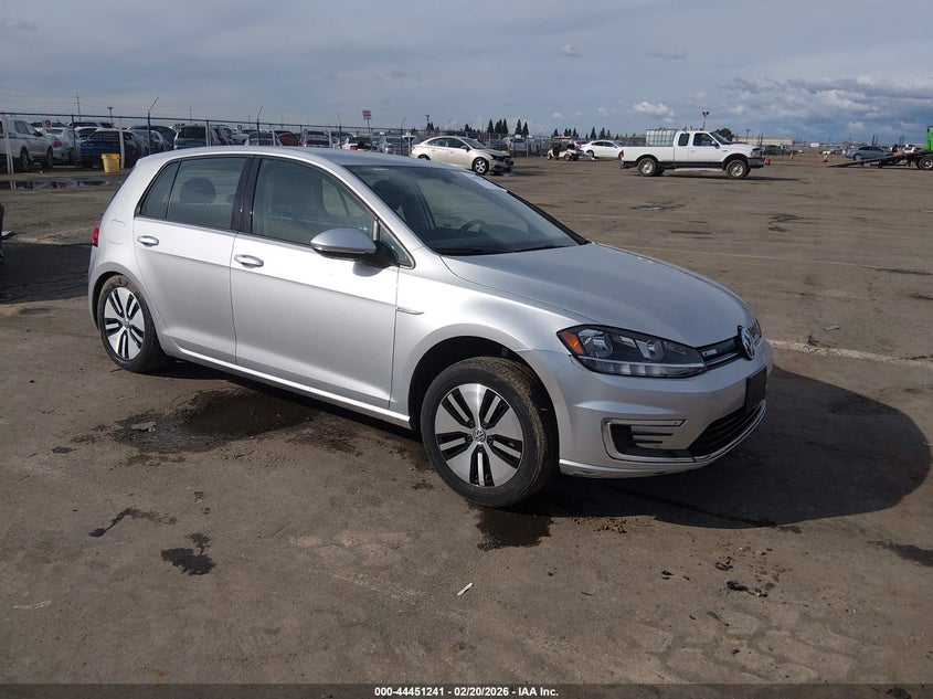 2019 Volkswagen E-Golf Se