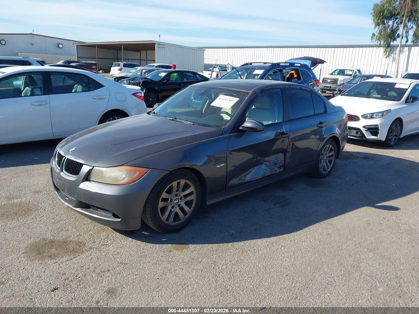 2006 BMW 325I