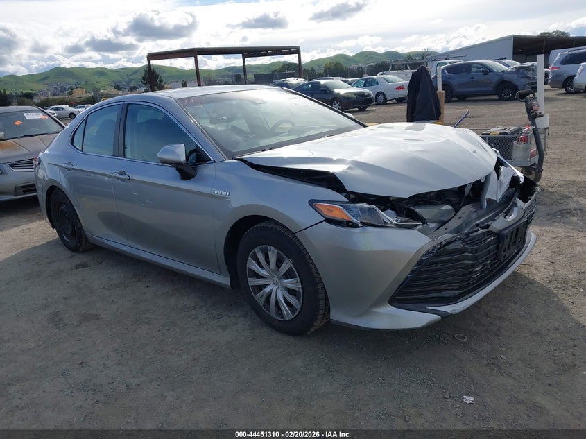 2020 Toyota Camry Le Hybrid