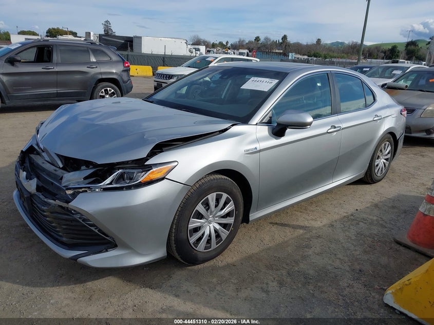 2020 Toyota Camry Le Hybrid
