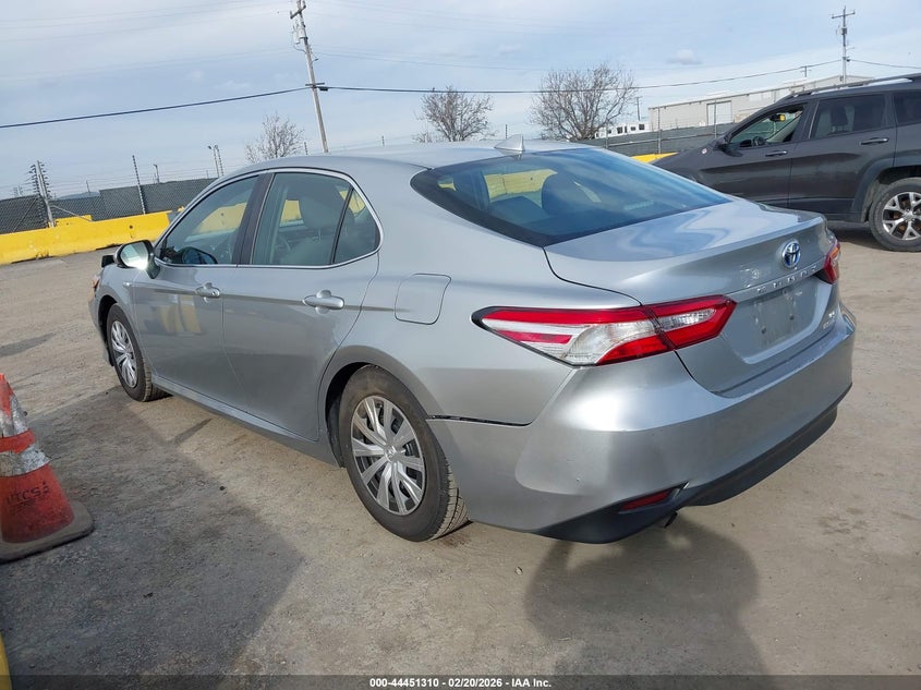 2020 Toyota Camry Le Hybrid