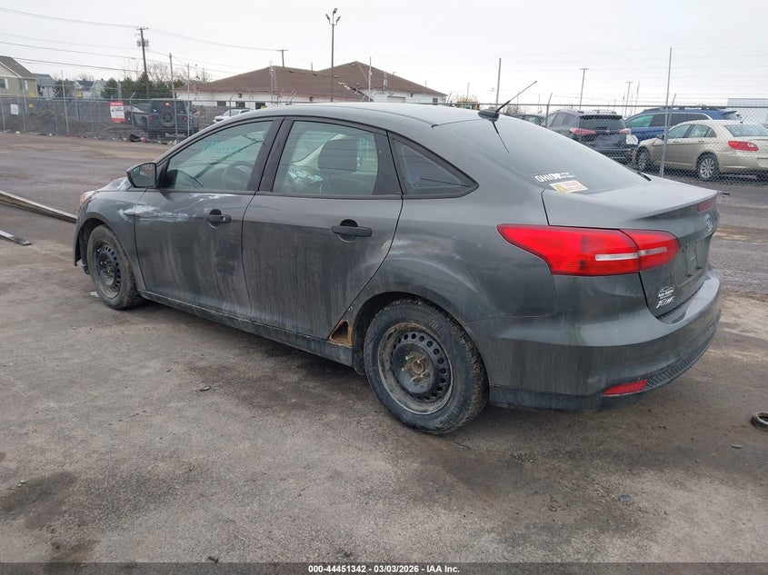 Vin: 1fadp3e23hl250244, lot: 44948009, ford focus s 20173