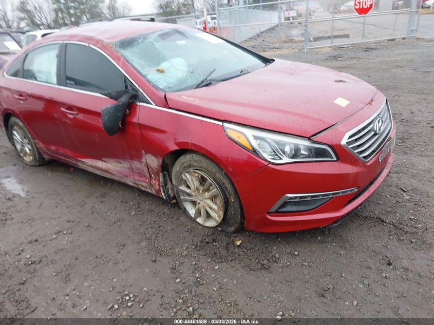 5NPE24AF9FH159086 2015 Hyundai Sonata Se auction photo 1