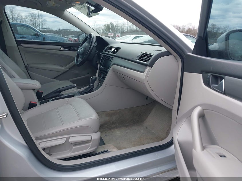 2015 Volkswagen Passat 2.0L Tdi Se