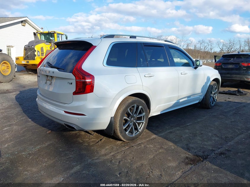2016 Volvo Xc90 T6 Momentum