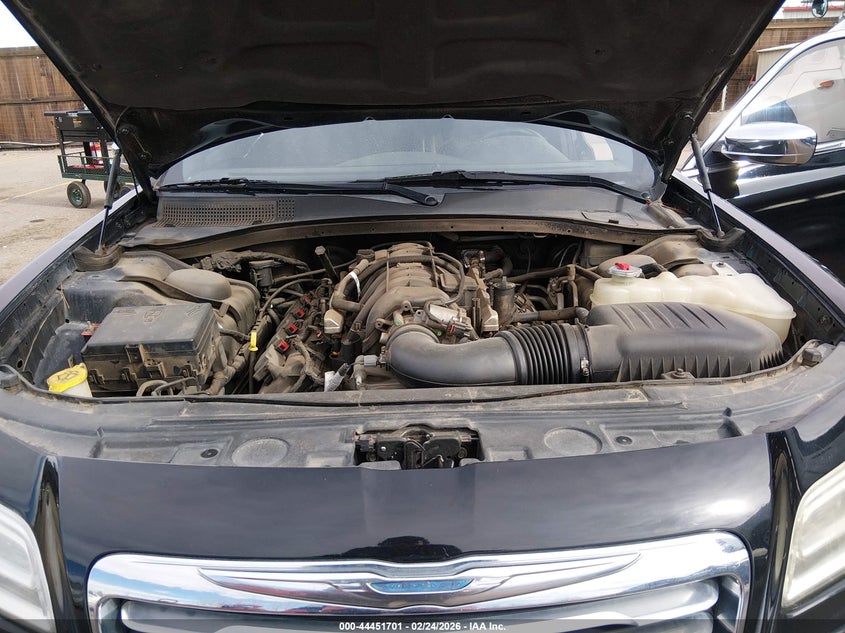 2013 Chrysler 300C Awd VIN: 2C3CCAKT0DH533277 Lot: 44451701