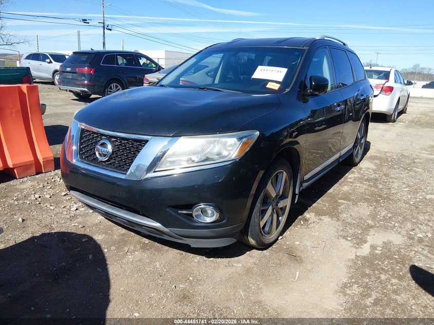 2013 Nissan Pathfinder Platinum