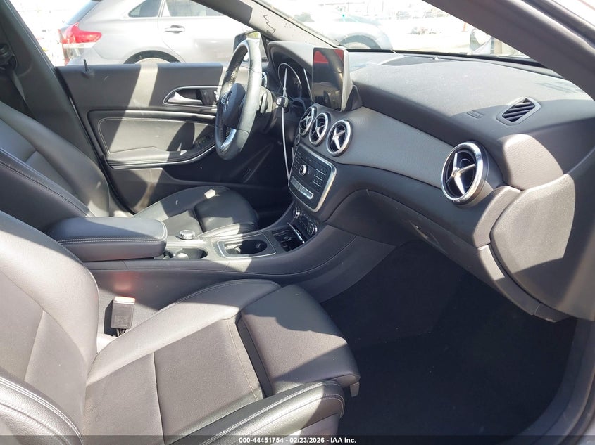 2018 Mercedes-Benz Cla 250